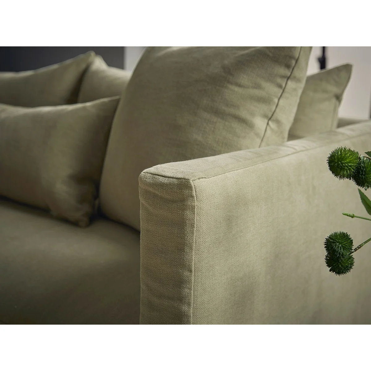 Emilia Linen Sofa – image 12
