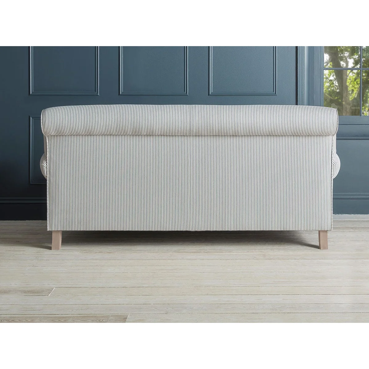 Annecy Sofa – image 8