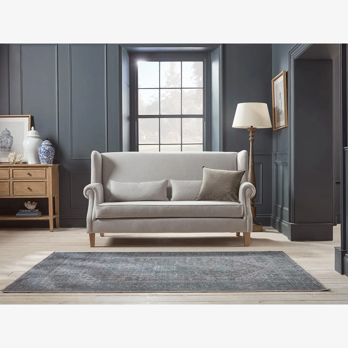 Salla Sofa