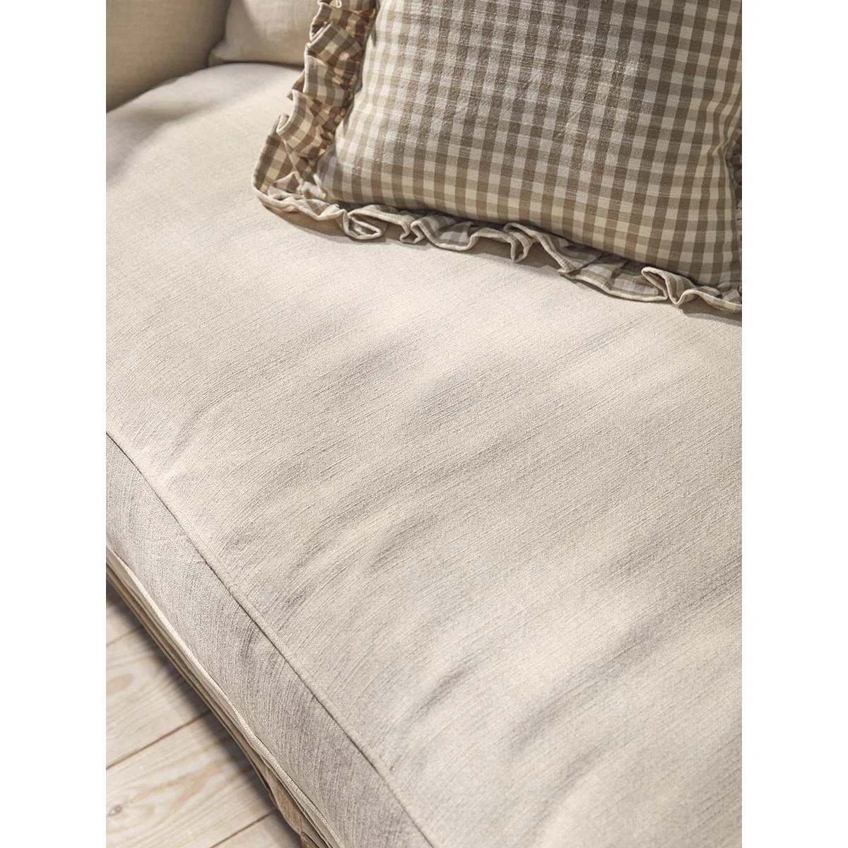 Hamina Sofa – image 7