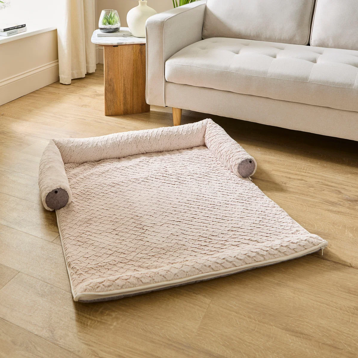 Roll Front Ivory Sofa Dog Bed Ivory – image 4