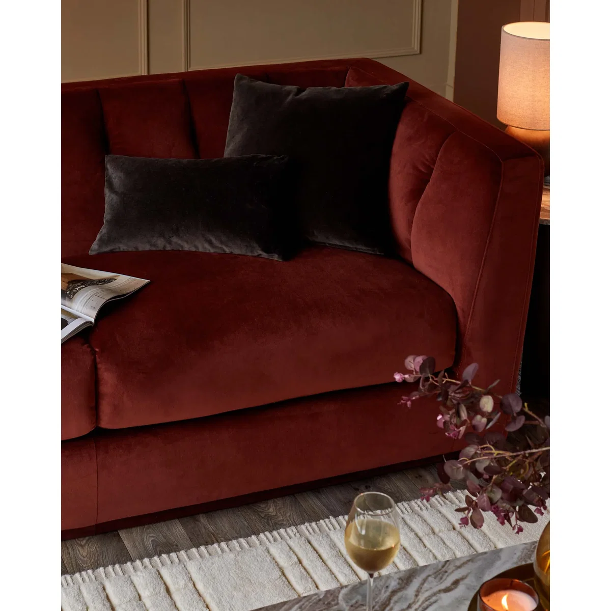 Valentina red velvet 2 seater sofa – image 6