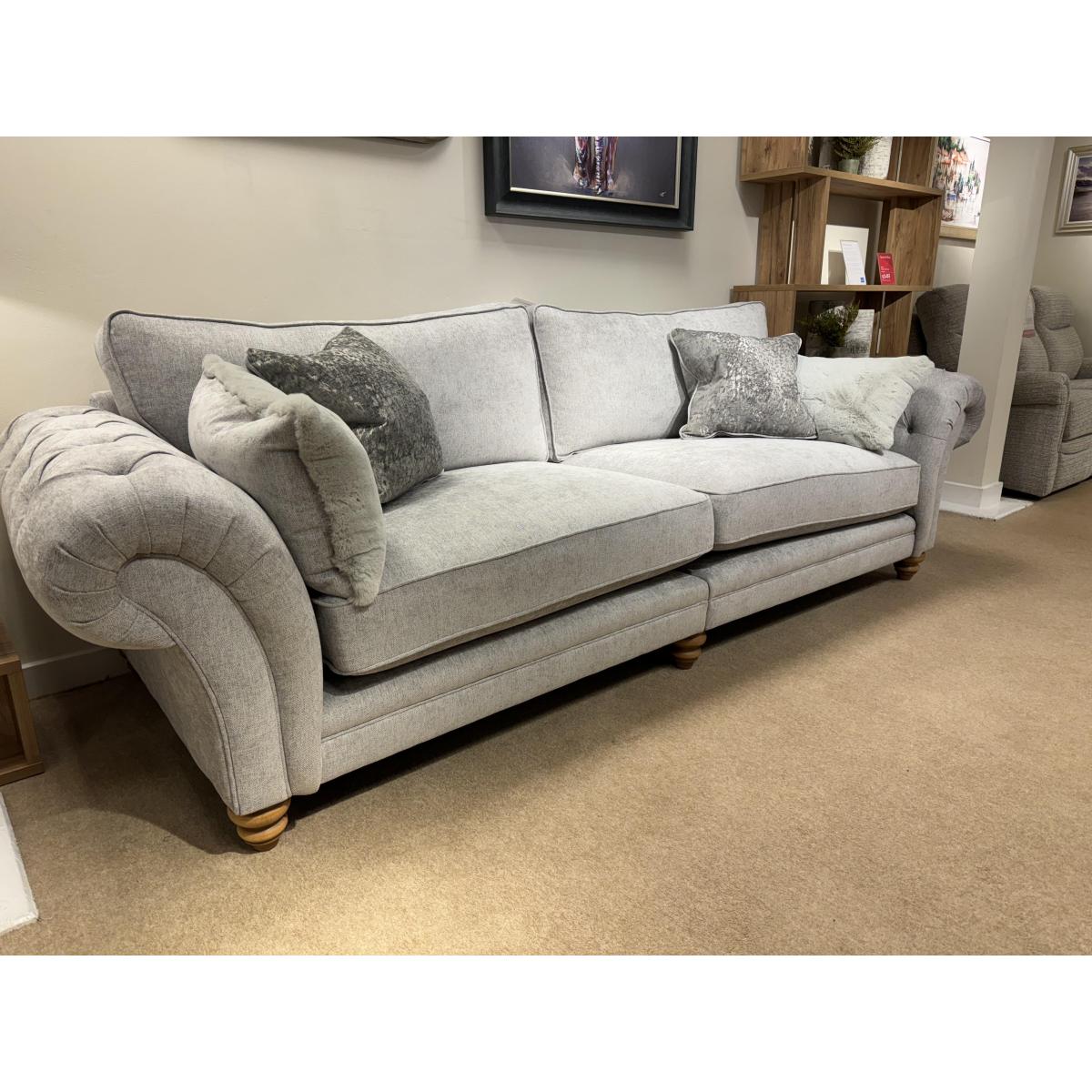 Blenheim 4 Seater Grand sofa – image 2