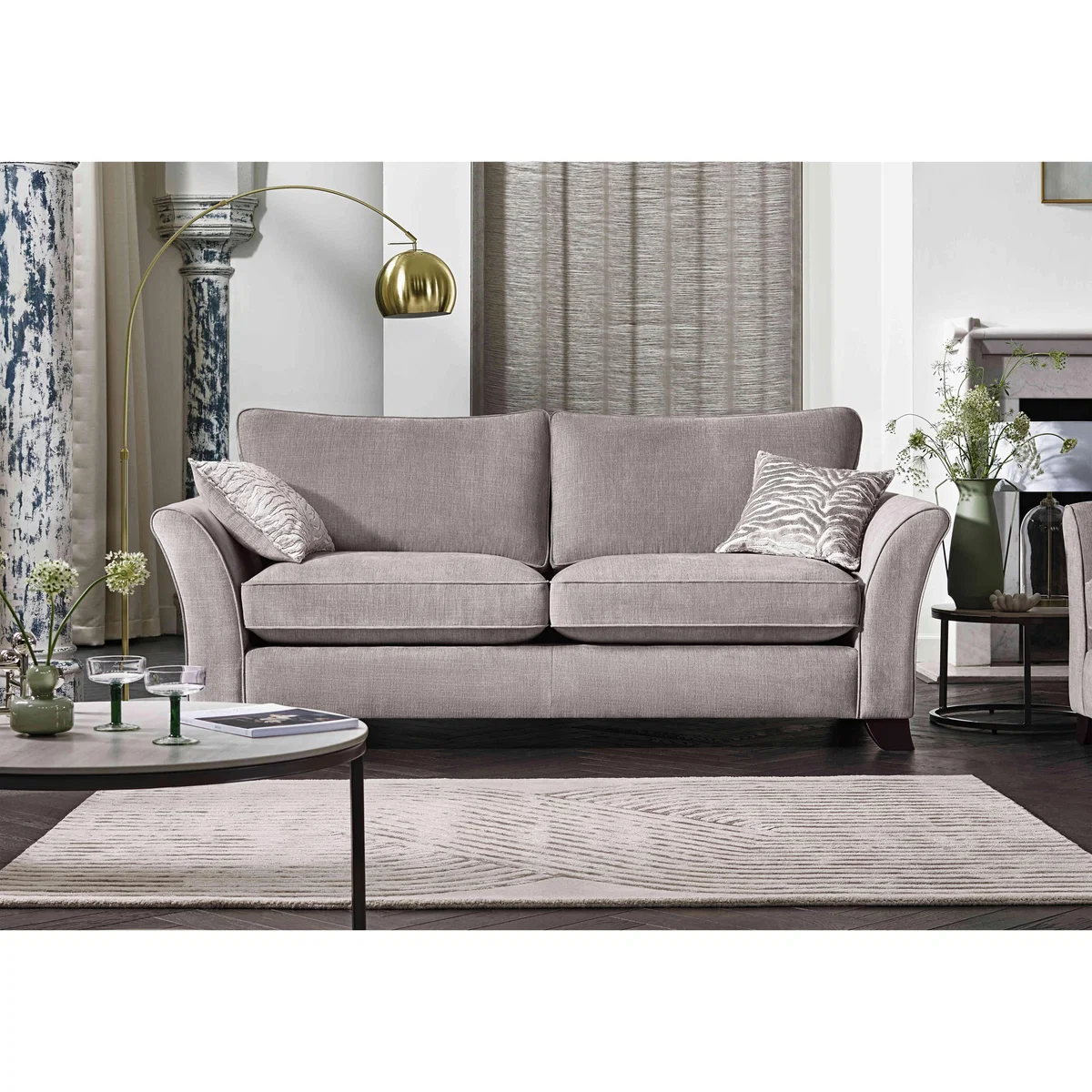 Sasha 4 Seater Classic Back Sofa – image 2