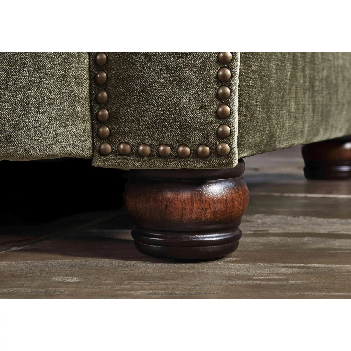 At The Helm - Shackleton 4 Seater Fabric Chesterfield Sofa – image 5