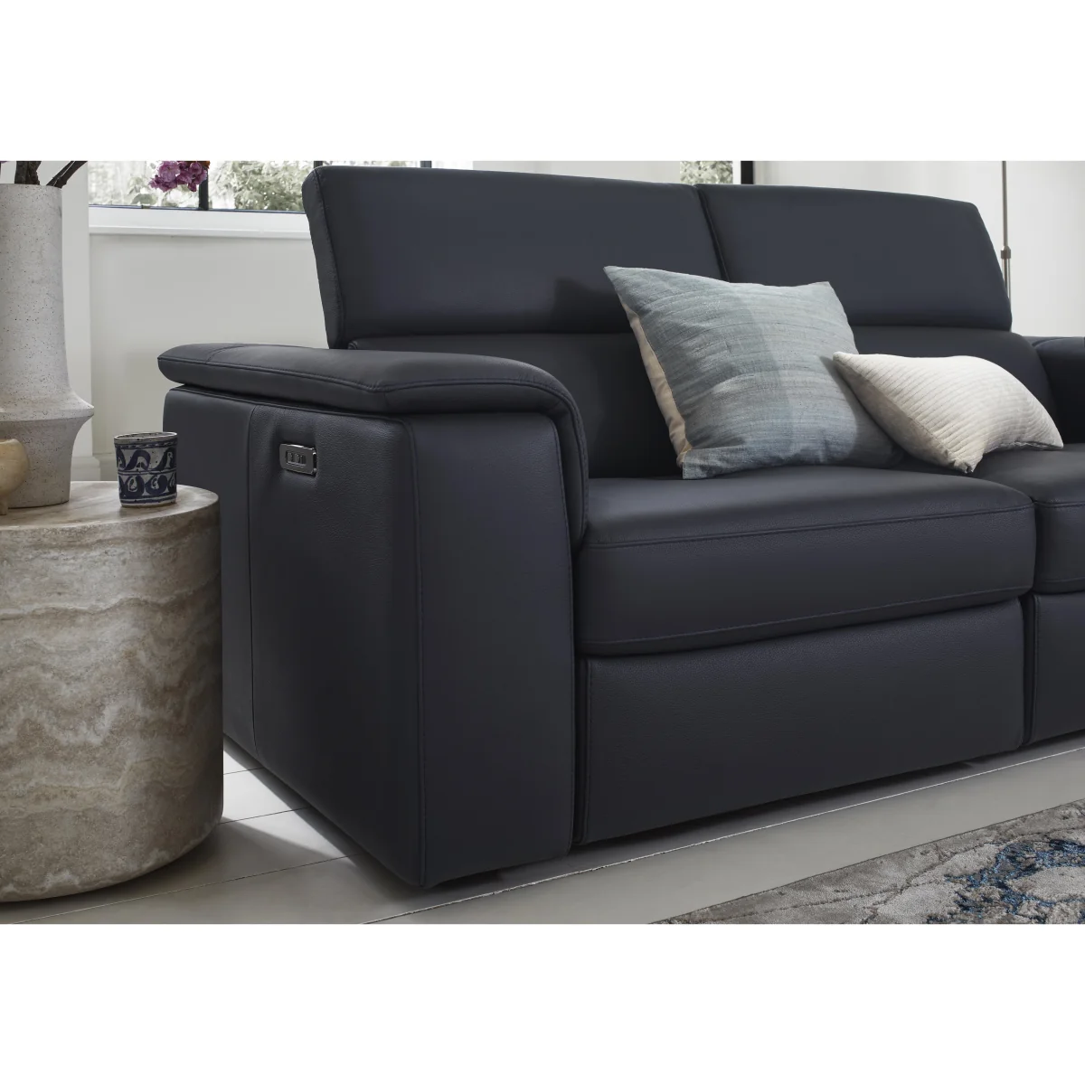 Nicoletti - Canto 3 Seater Leather Power Recliner Sofa with Power Headrests - Botera Crema – image 3