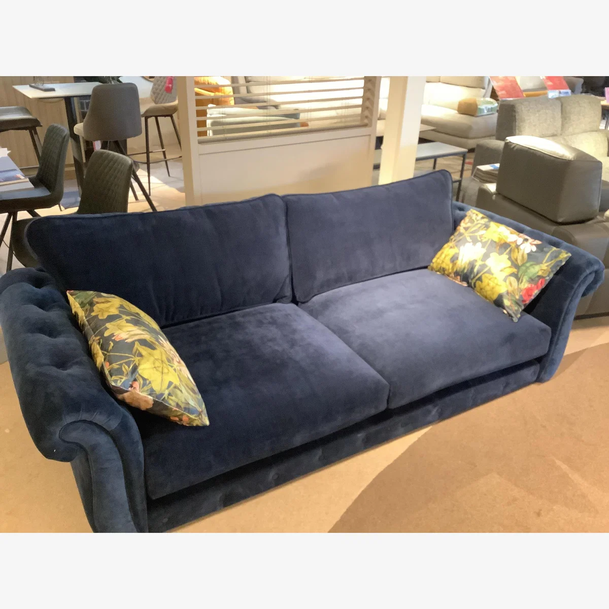 Palace 4 str Sofa