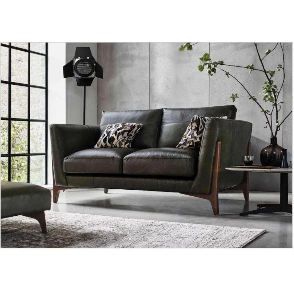 Iris 2 Seater Leather Sofa – image 2