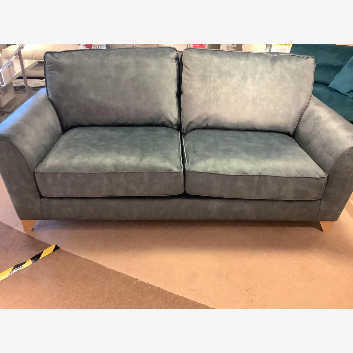 Legend 3 seater sofa – image 1