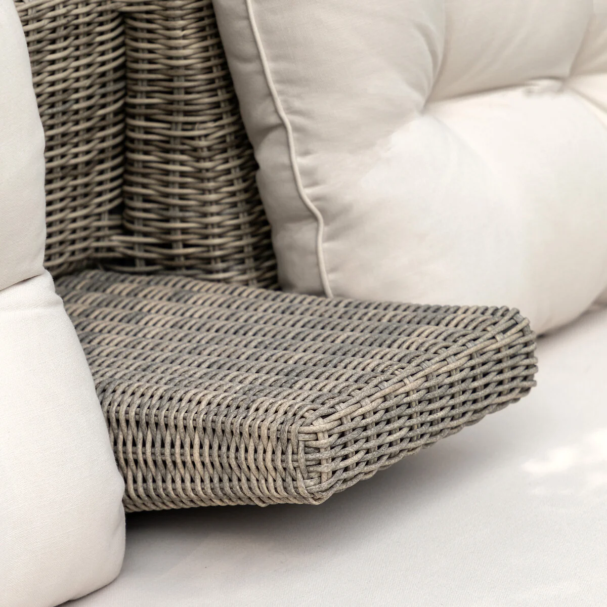 Parlow Storage 2 Seater Sofa – image 4