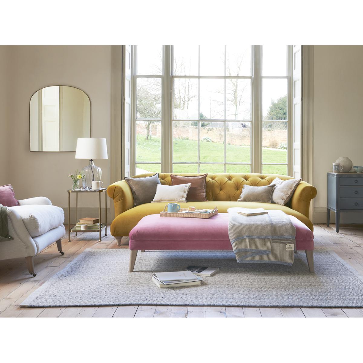 Dixie Sofa – image 5