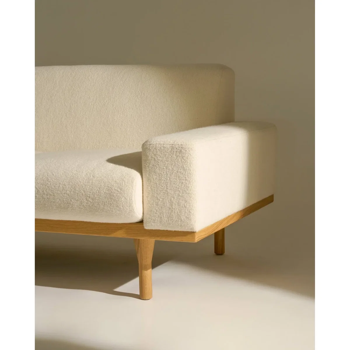 GUBI SW50 sofa Harp 24 Ivory-oiled oak 4-seater – image 2