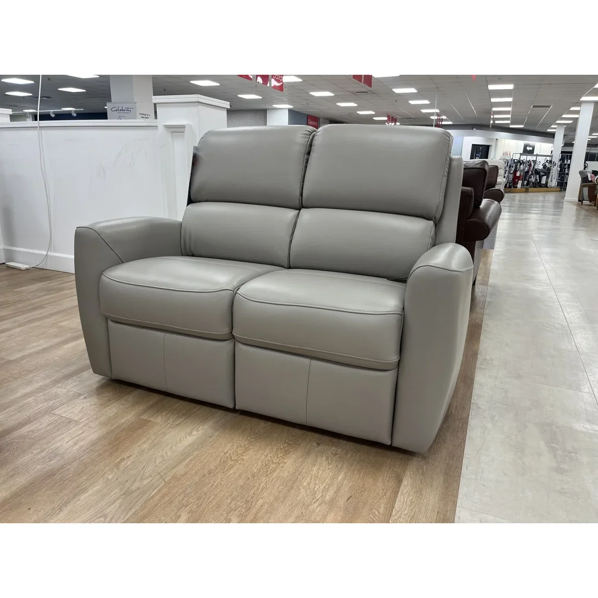 G Plan Hamilton 2 Seater Sofa in Dreams Cygnet Leather – image 3