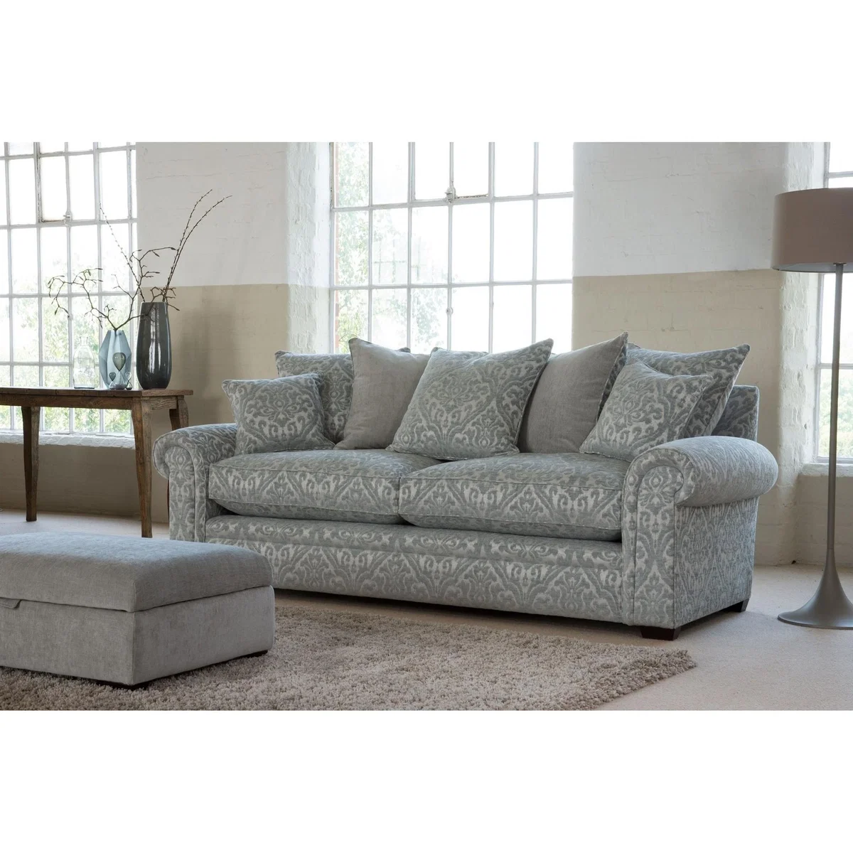 Parker Knoll Amersham Pillow Back Grand 3 Seater Sofa - Fabric Grade D – image 2