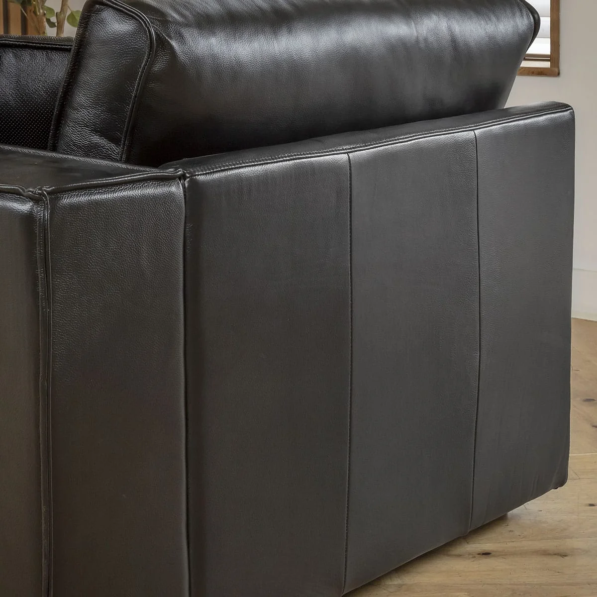 Modern Black Leather 2 Seater and 3 Seater Sofa Settee Couch Set – image 6