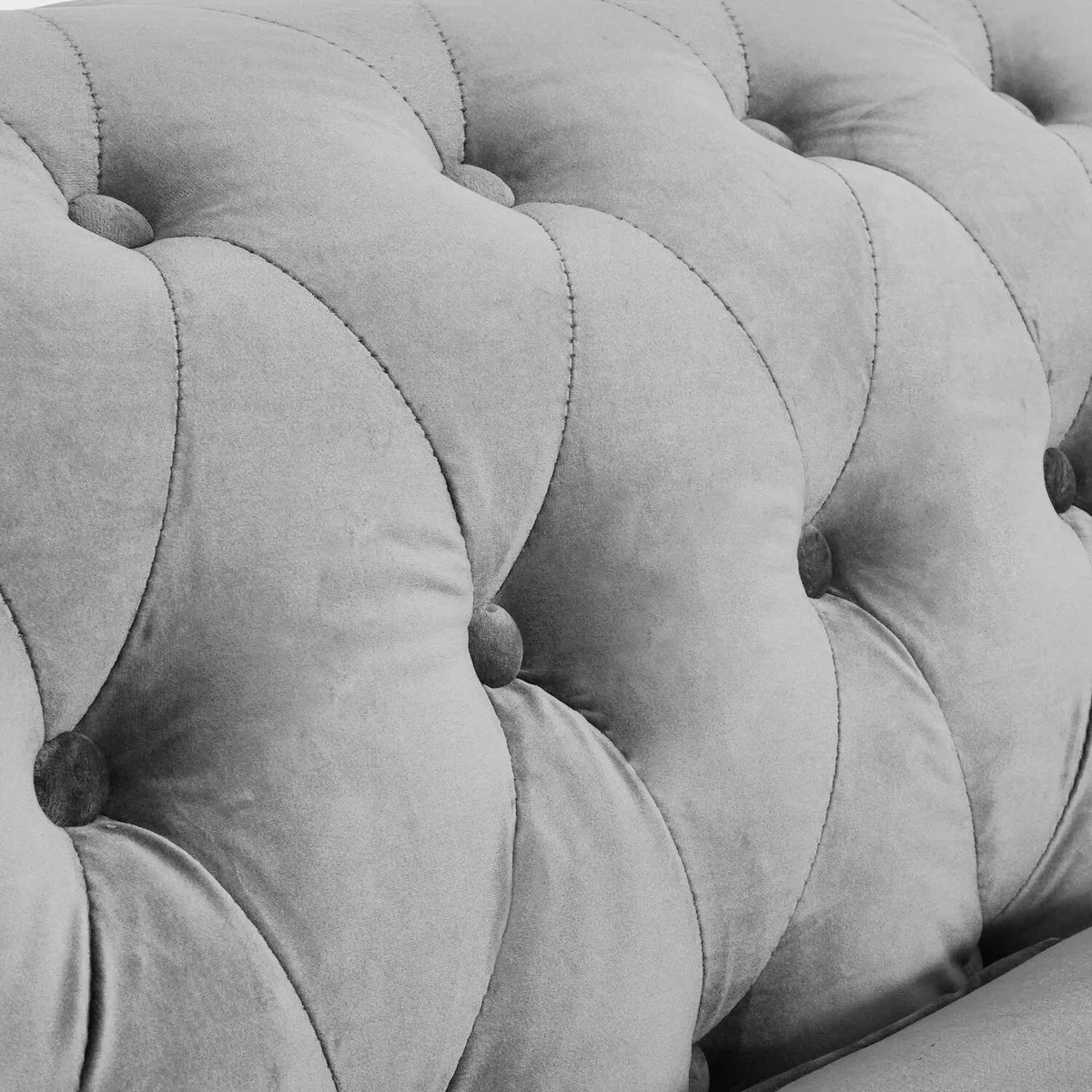 Chesterfield 2 and 3 Seater Sofa Suite – image 15