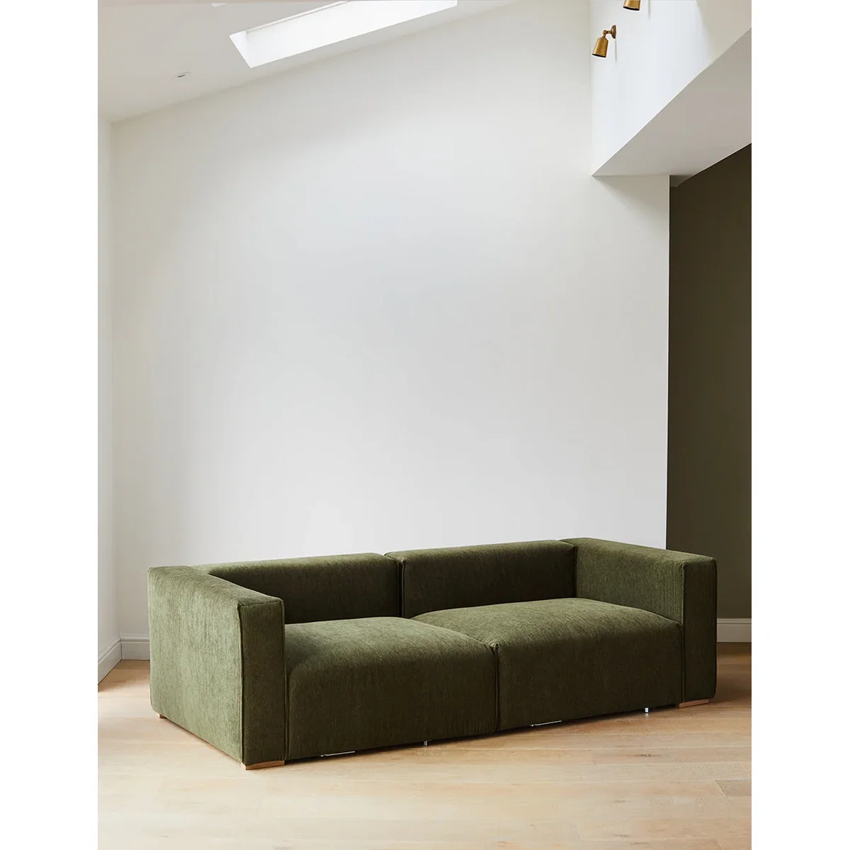 Chorlton Sofa 3 Seater Moss Green Cord – image 4