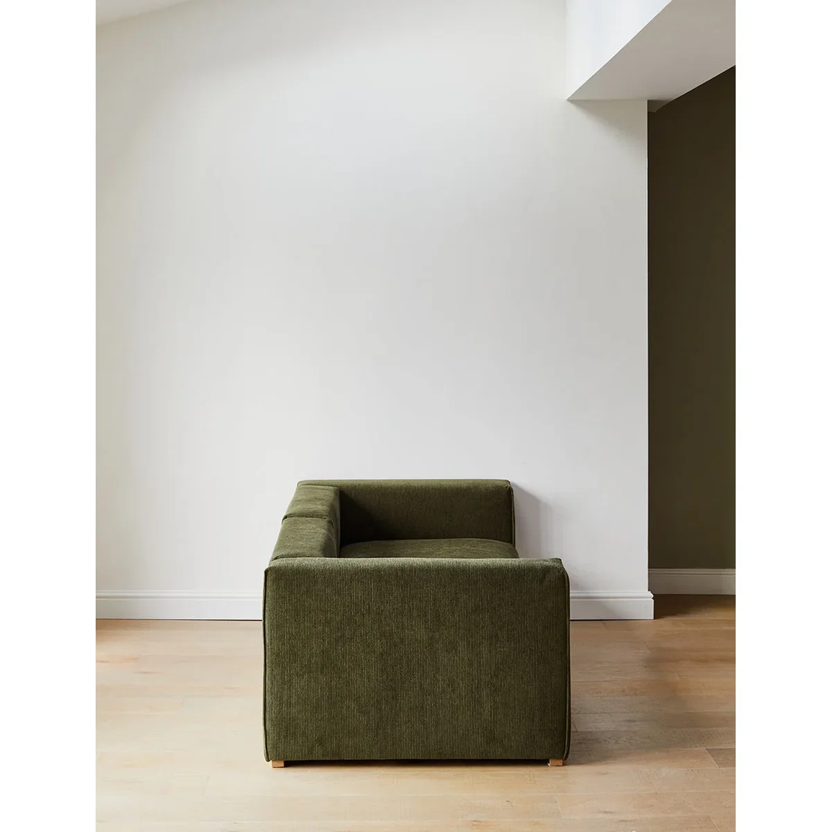 Chorlton Sofa 3 Seater Moss Green Cord – image 5