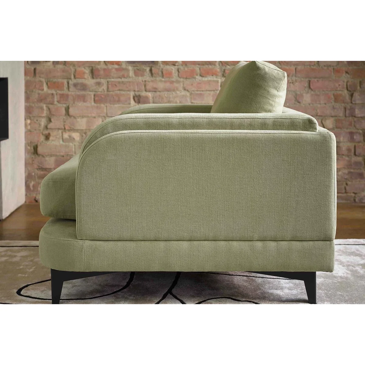Boston Curved Arm 2.5 Seat Sofa in Liquorice Baylee Multi-Tone Viscose Linen – image 9