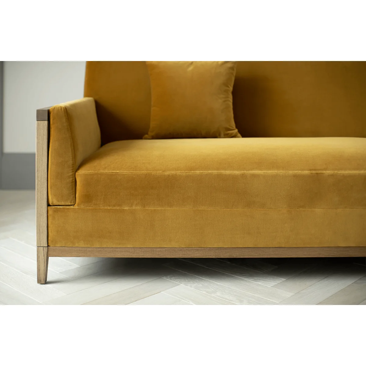 Chester 2.5 Seat Sofa in Indian Summer Easy Cotton – image 3