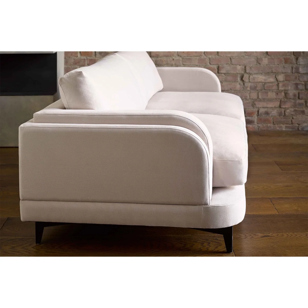Boston Curved Arm 2.5 Seat Sofa in Pomegranate Bubble Velvet – image 4