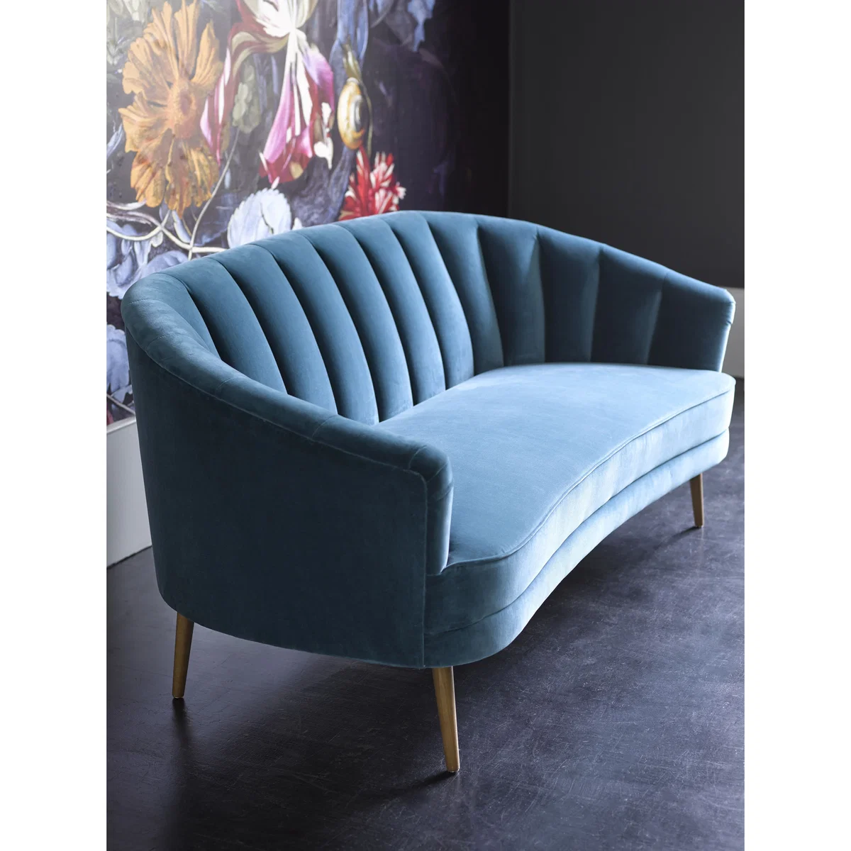 Harper 2.5 Seat Sofa in Brick Aquaclean Clever Velvet – image 4