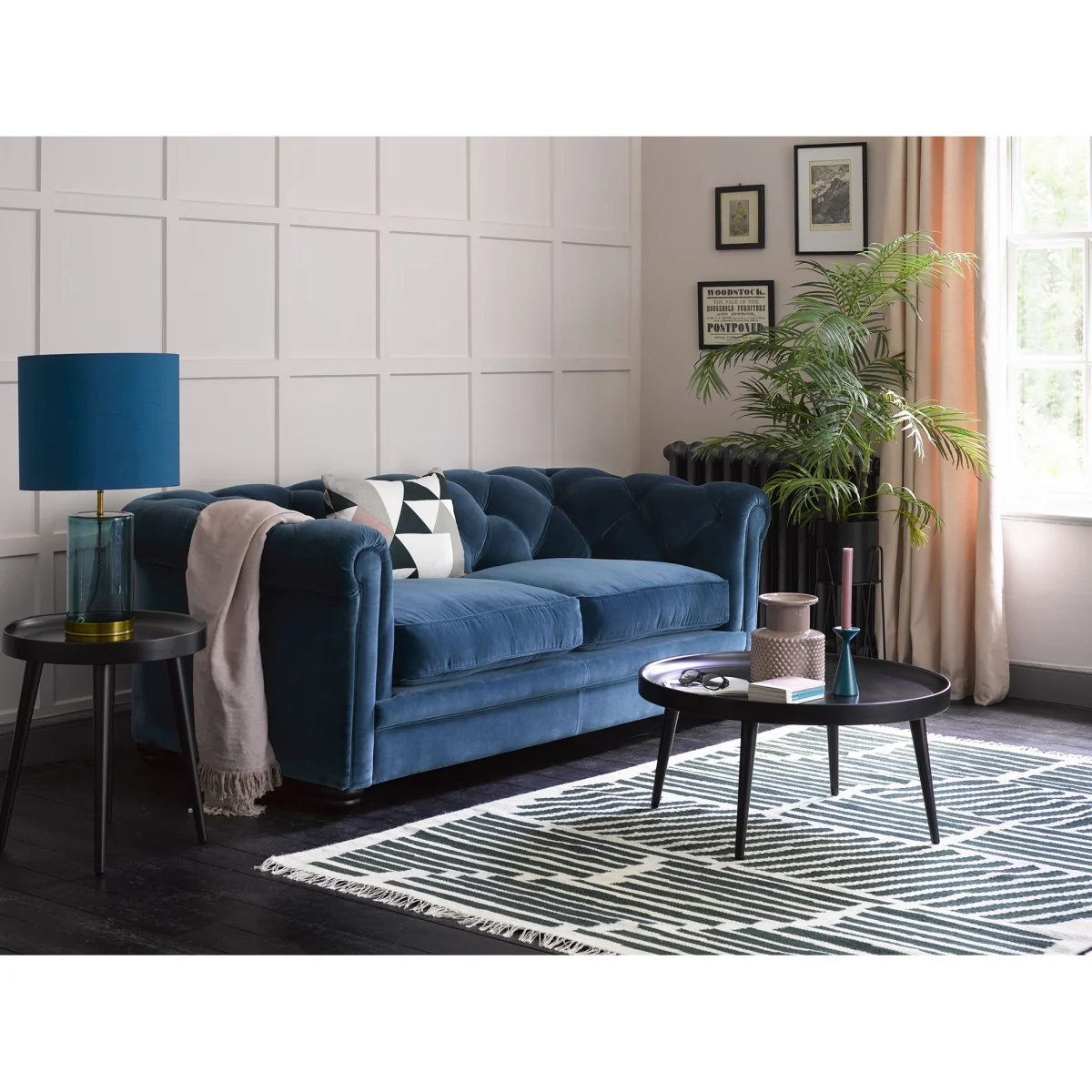 Patrick 2.5 Seat Sofa in Sea Spray Aquaclean Clever Chenille – image 3