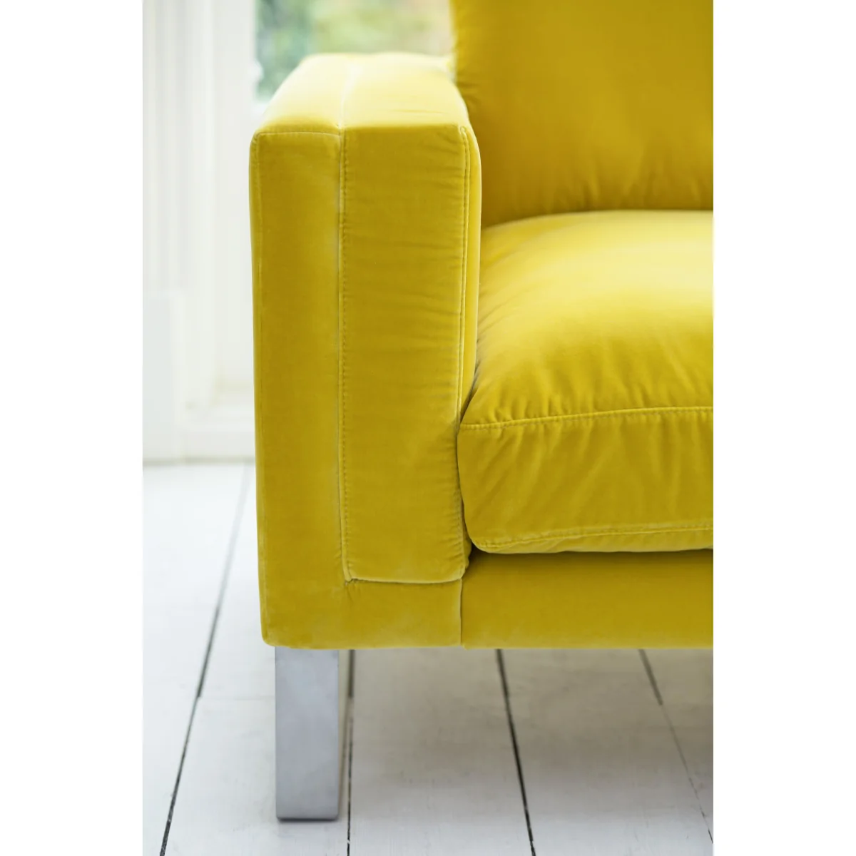 Costello  2.5 Seat Sofa in Malbec Cotton Matt Velvet – image 6