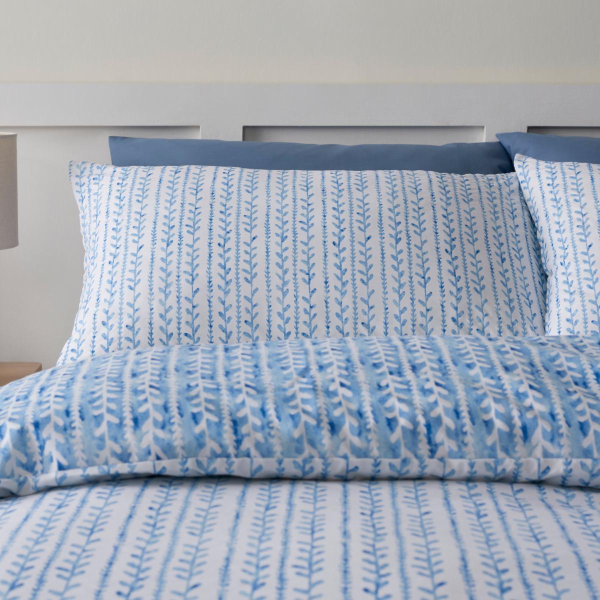 Super Soft Hatty Blue Microfibre Duvet Cover and Pillowcase Set Blue – image 3