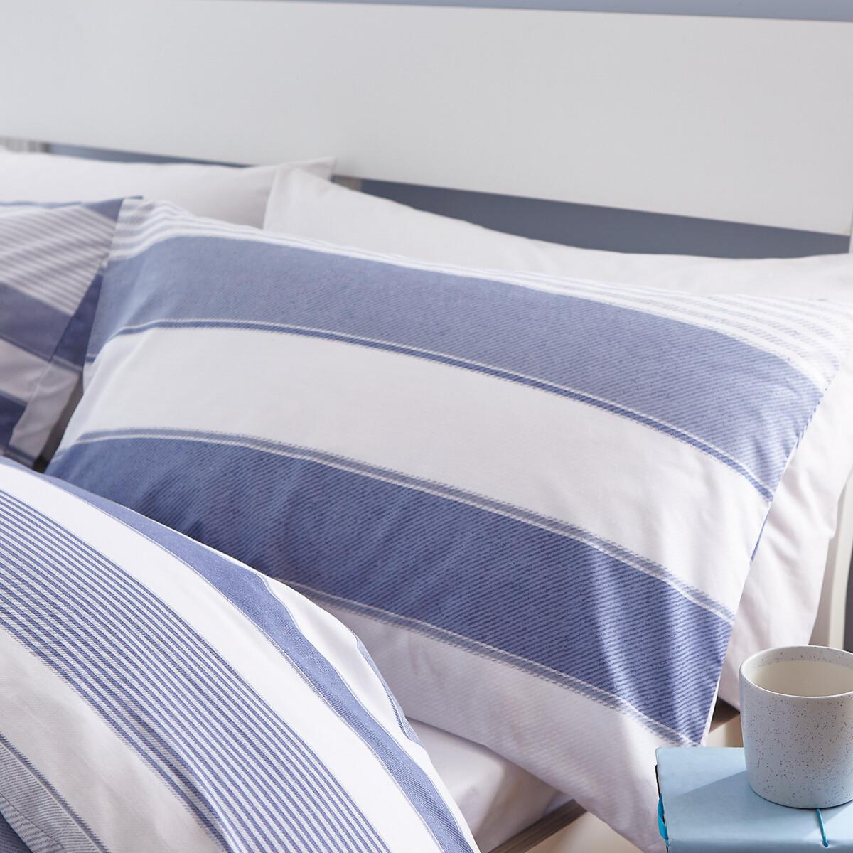Newquay Stripe Easy Care Duvet Set – image 2
