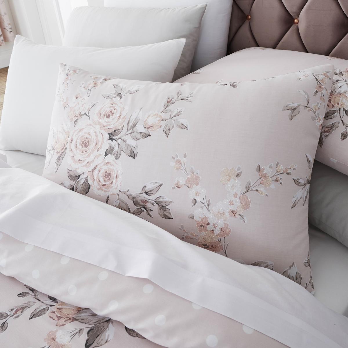 Canterbury Easy Care Duvet Set – image 2