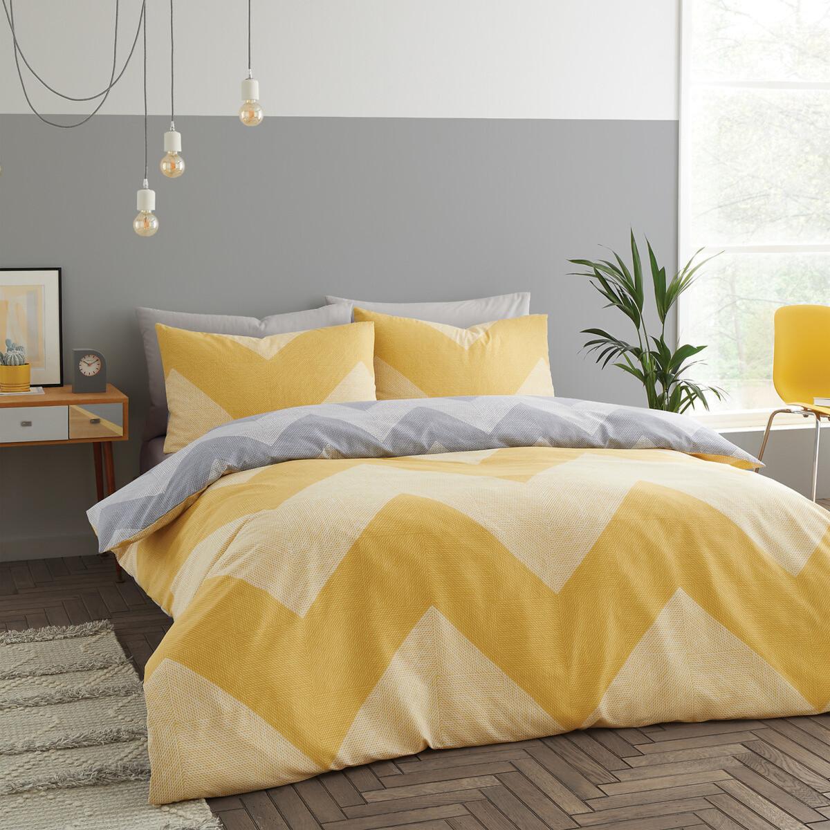 Chevron Geo Two Pack Easy Care Duvet Sets – image 2