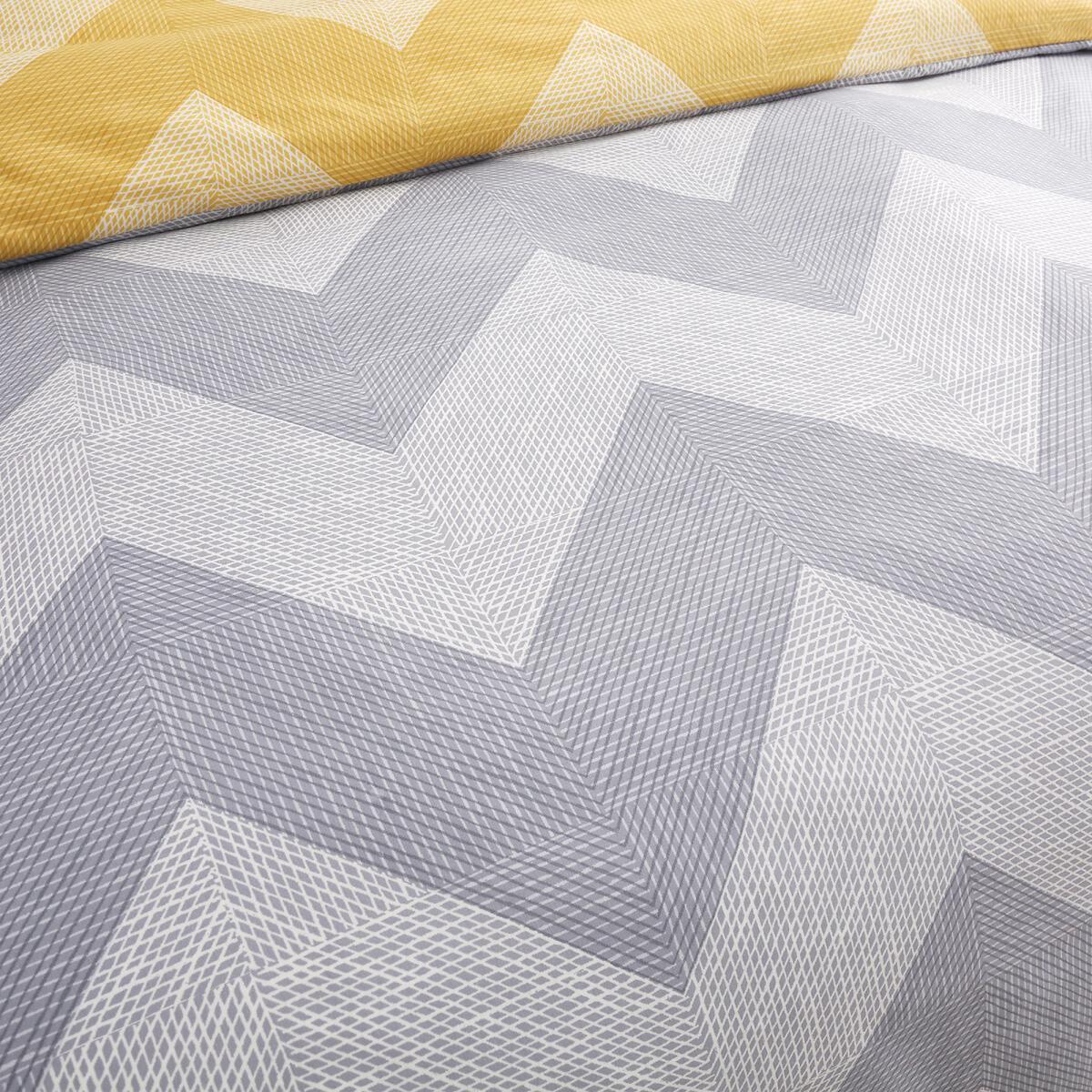 Chevron Geo Two Pack Easy Care Duvet Sets – image 5