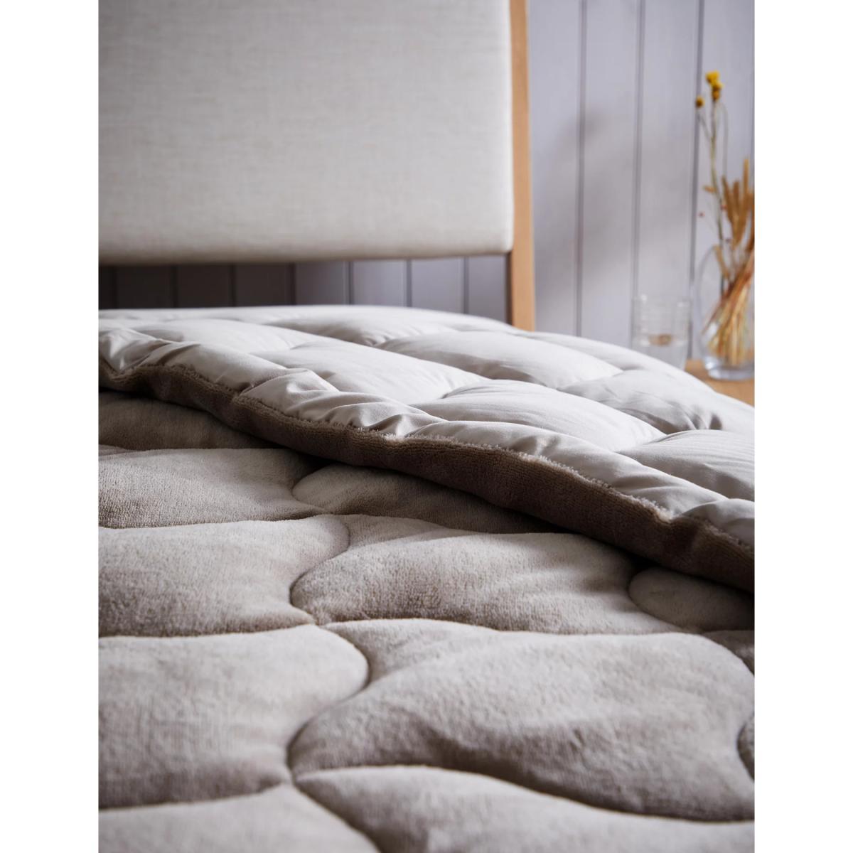 M&S Fleece 10.5 Tog Quilted Coverless Duvet Set - 5FT - Grey, Grey – image 4