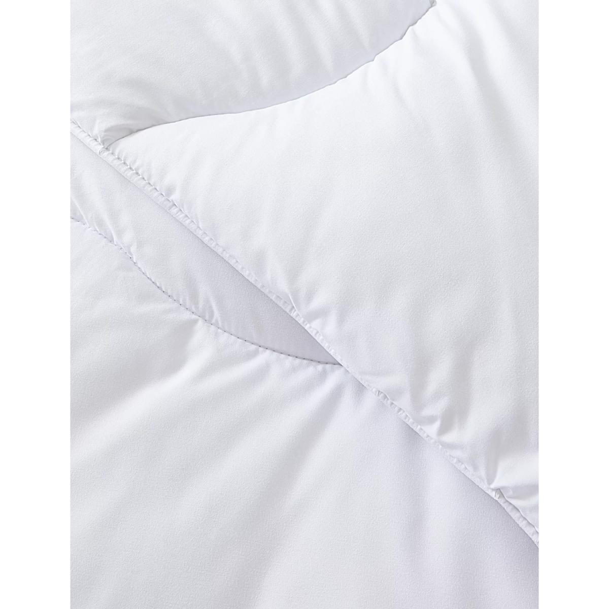 M&S  Fresh & Cool 10.5 Tog Duvet - DBL - White, White – image 4
