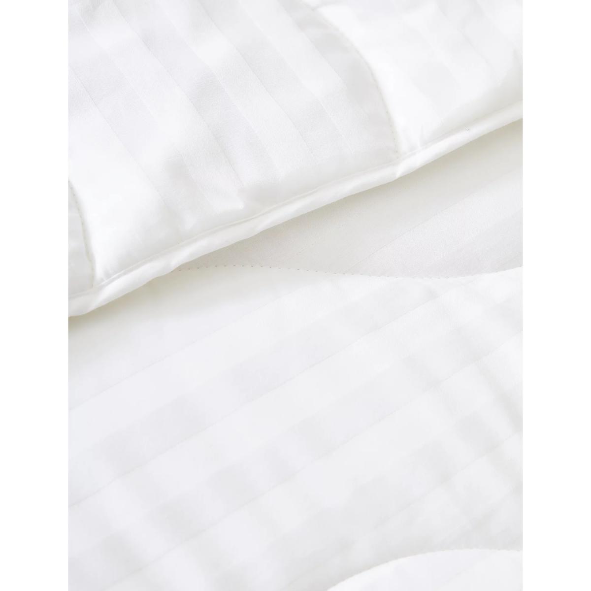 M&S Autograph Touch of Silk 4.5 Tog Duvet - SGL - White, White – image 5