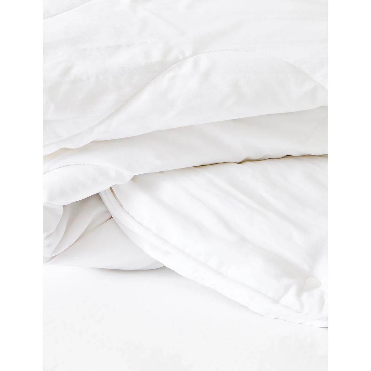 M&S Autograph Touch of Silk 13.5 Tog All Season Duvet - 6FT - White, White – image 4
