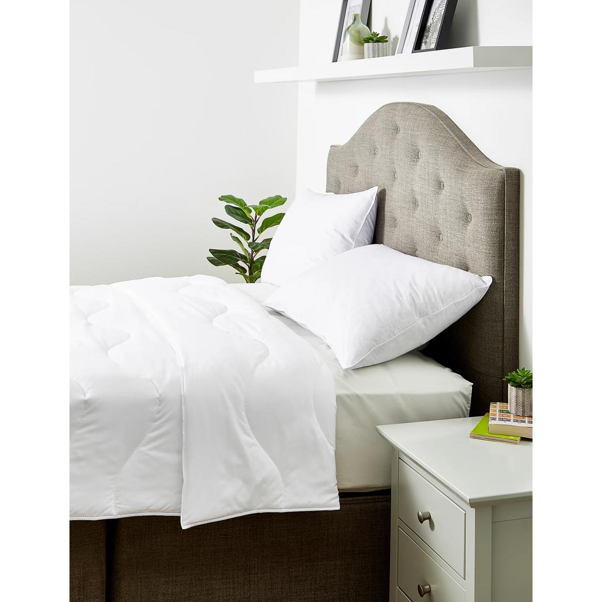 M&S 4.5 Tog Anti Allergy Duvet - SGL - White, White – image 2