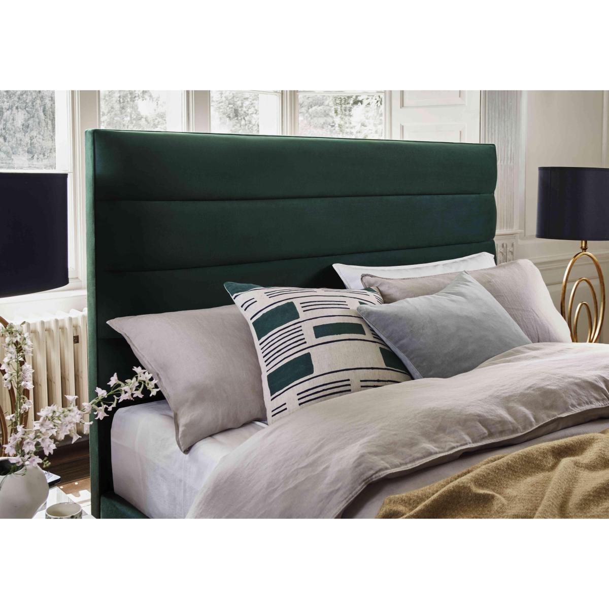 Sleep Story - Horizon Ottoman Bed Frame - Super King - Plush Lilac – image 3