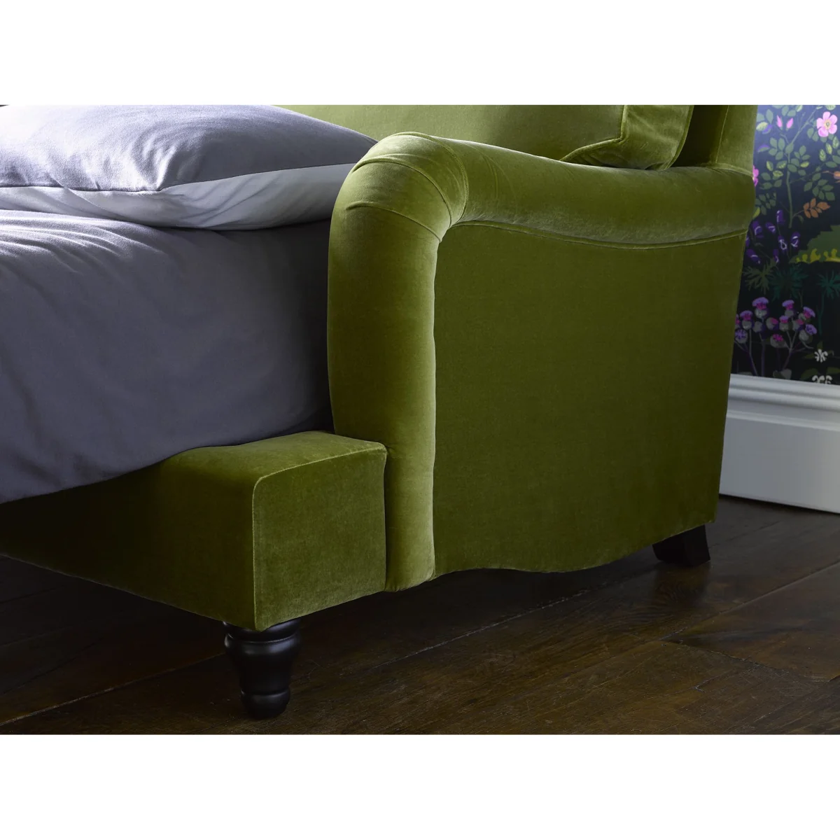 Perfectly Pristine Bluebell 2.5 Seat Sofabed in Alabaster Brushed Linen Cotton - sofa.com – image 4