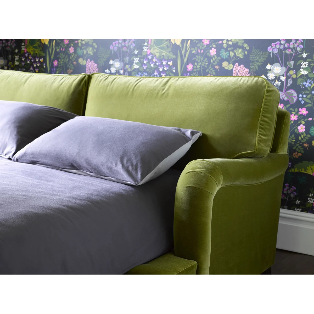 Perfectly Pristine Bluebell 2.5 Seat Sofabed in Alabaster Brushed Linen Cotton - sofa.com – image 5