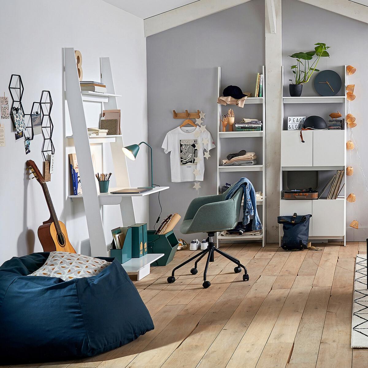 Domeno Wall-Mounted Ladder Shelving Unit with Cupboards – image 9