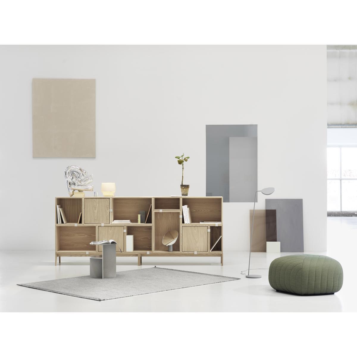 Stacked 2.0 Shelf - / Medium carré 43x43 cm / Avec porte by Muuto Natural wood – image 2