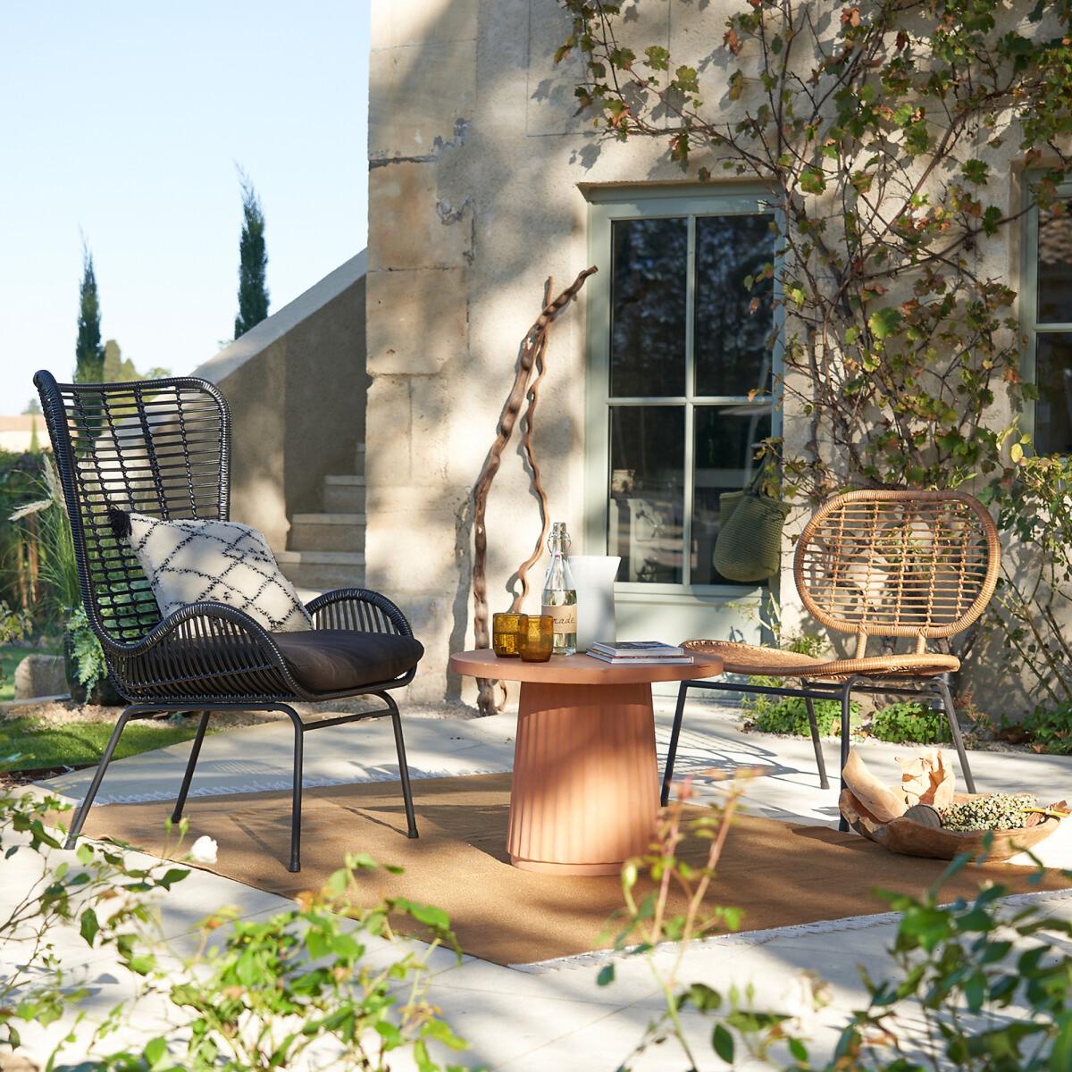 Sabby Metal and Resin Garden Armchair – image 9