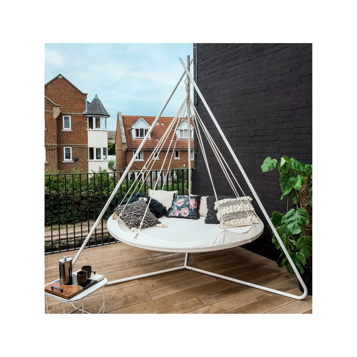 TiiPii Classic Indoor/Outdoor Day Bed Stand, White – image 6