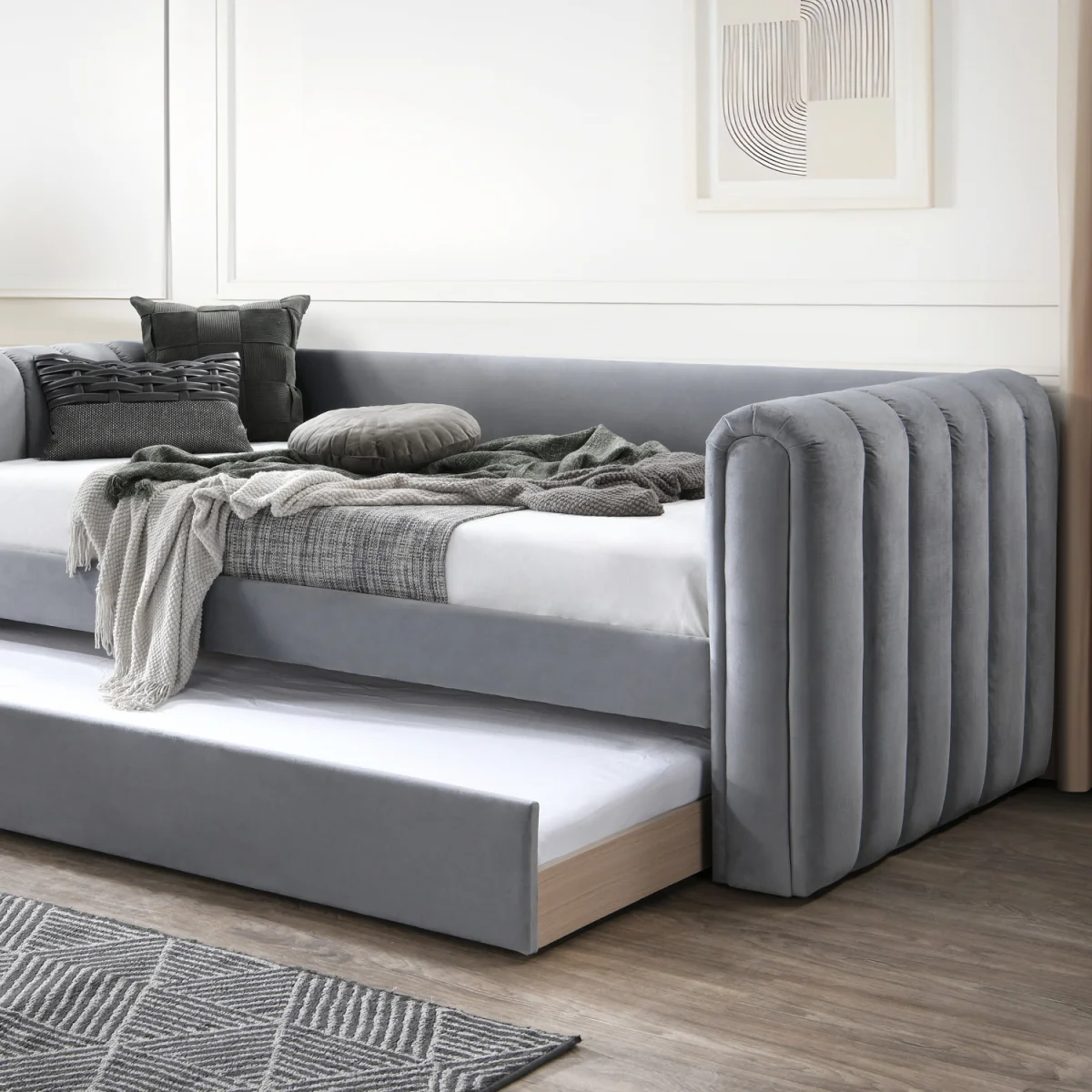 Chester - Grey – image 1