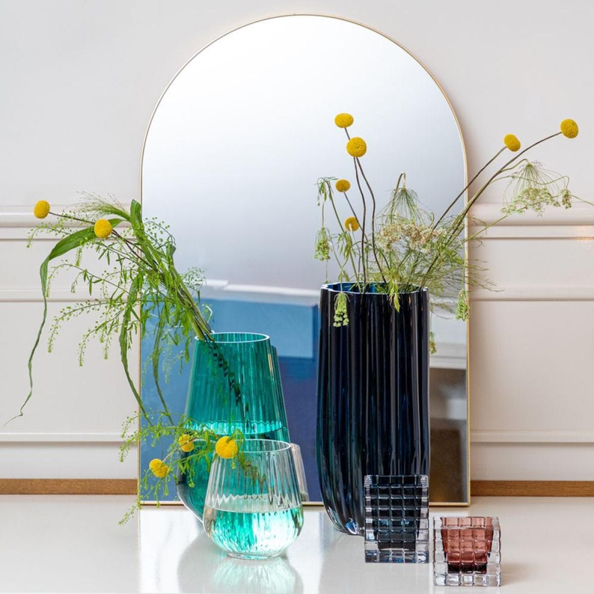 Heal's Optic Vase Medium Green - Heal's UK Furniture – image 9