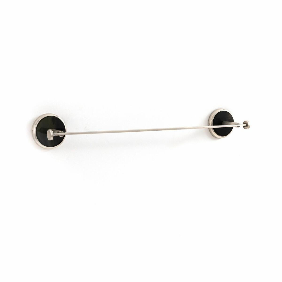 Médiana Metal & Resin Towel Rack – image 5