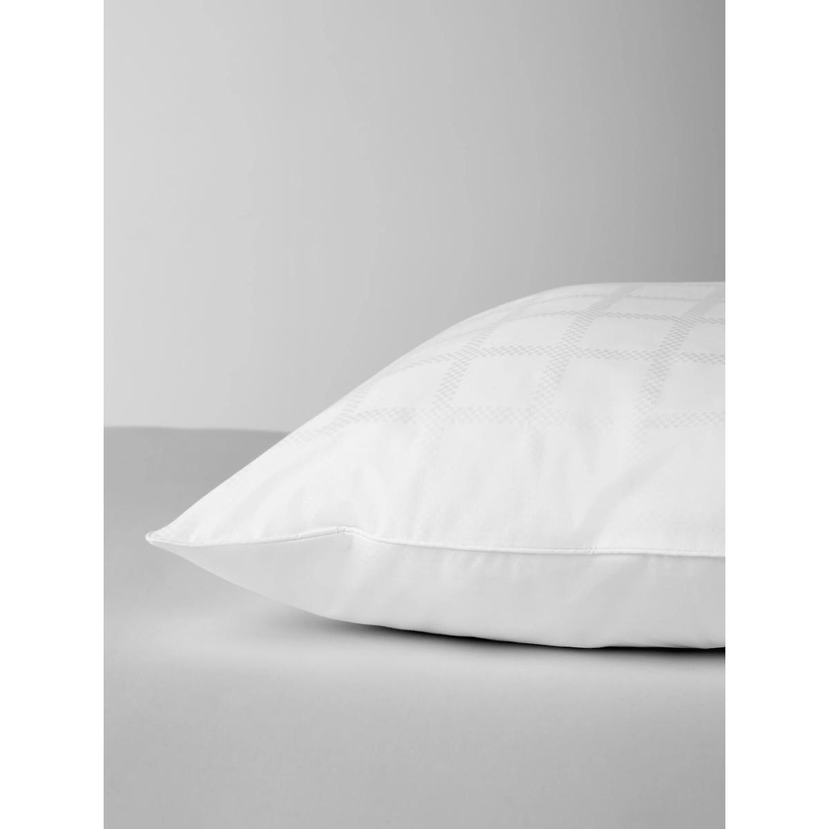 little home at John Lewis Active Anti-Allergy with HeiQ Allergen Tech* Duvet and Pillow Set, 10.5 Tog, White, Single – image 3