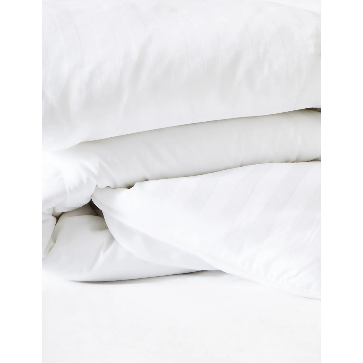 M&S Autograph Touch of Silk 13.5 Tog Duvet - SGL - White, White – image 4